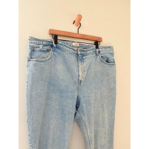 Abercrombie & Fitch 90s Ultra High Rise Straight Leg Jeans - Picture 3 of 10